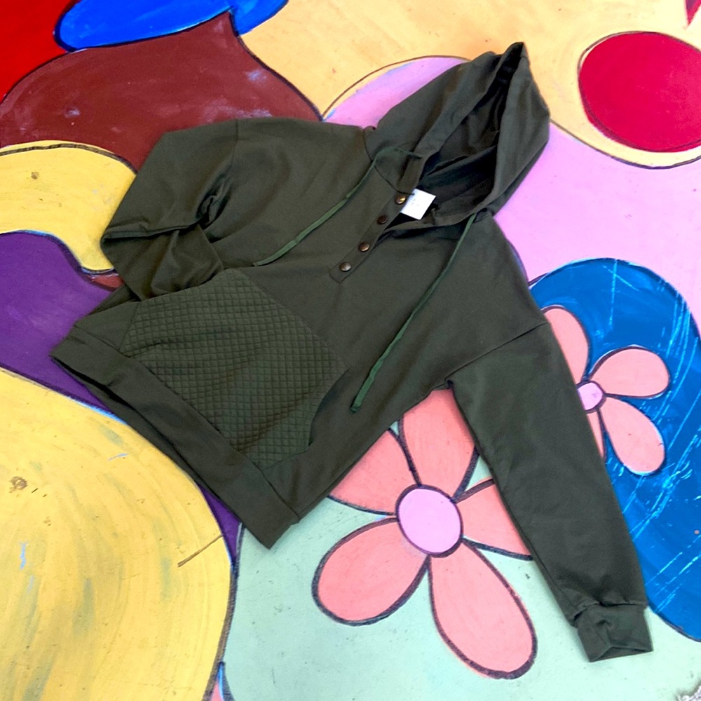 Hoodie, olive, 1/2 snap front, quilted kangaroo pocket 100% polyester